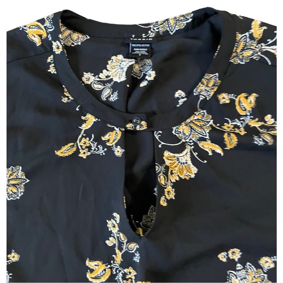 Torrid Marigold Black and Yellow Floral TunicSize 2X - Picture 8 of 12